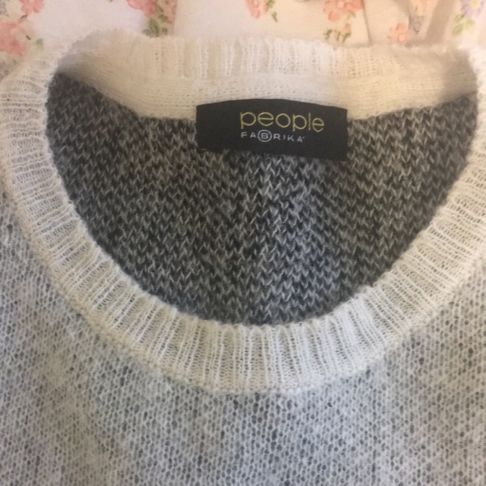 Sweater - Picture 2 of 3